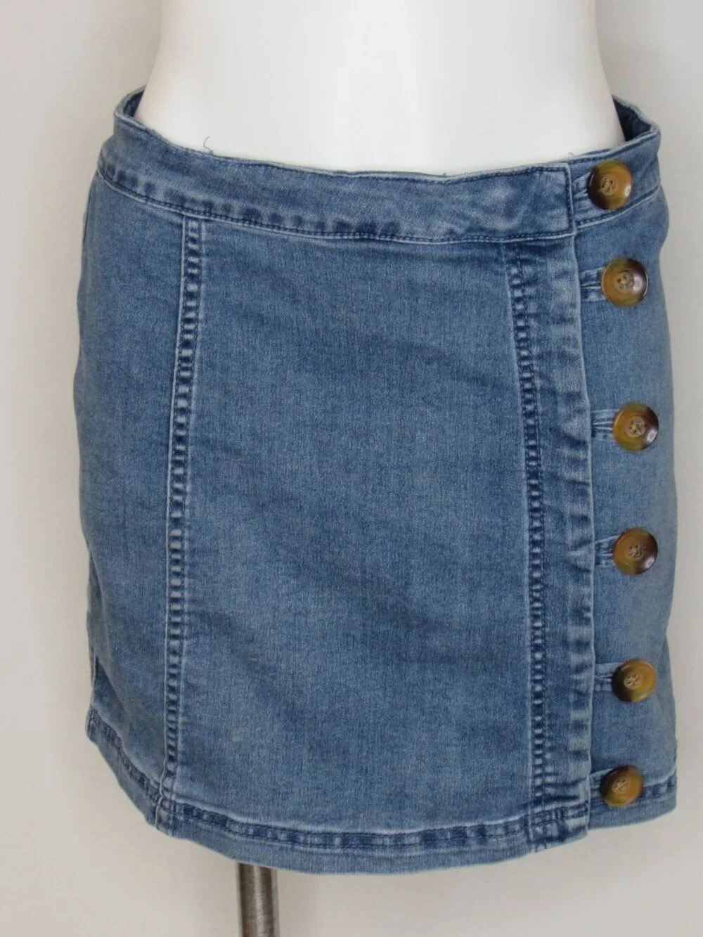 Free People LITTLE DAISIES Denim Mini Skirt Women's 8